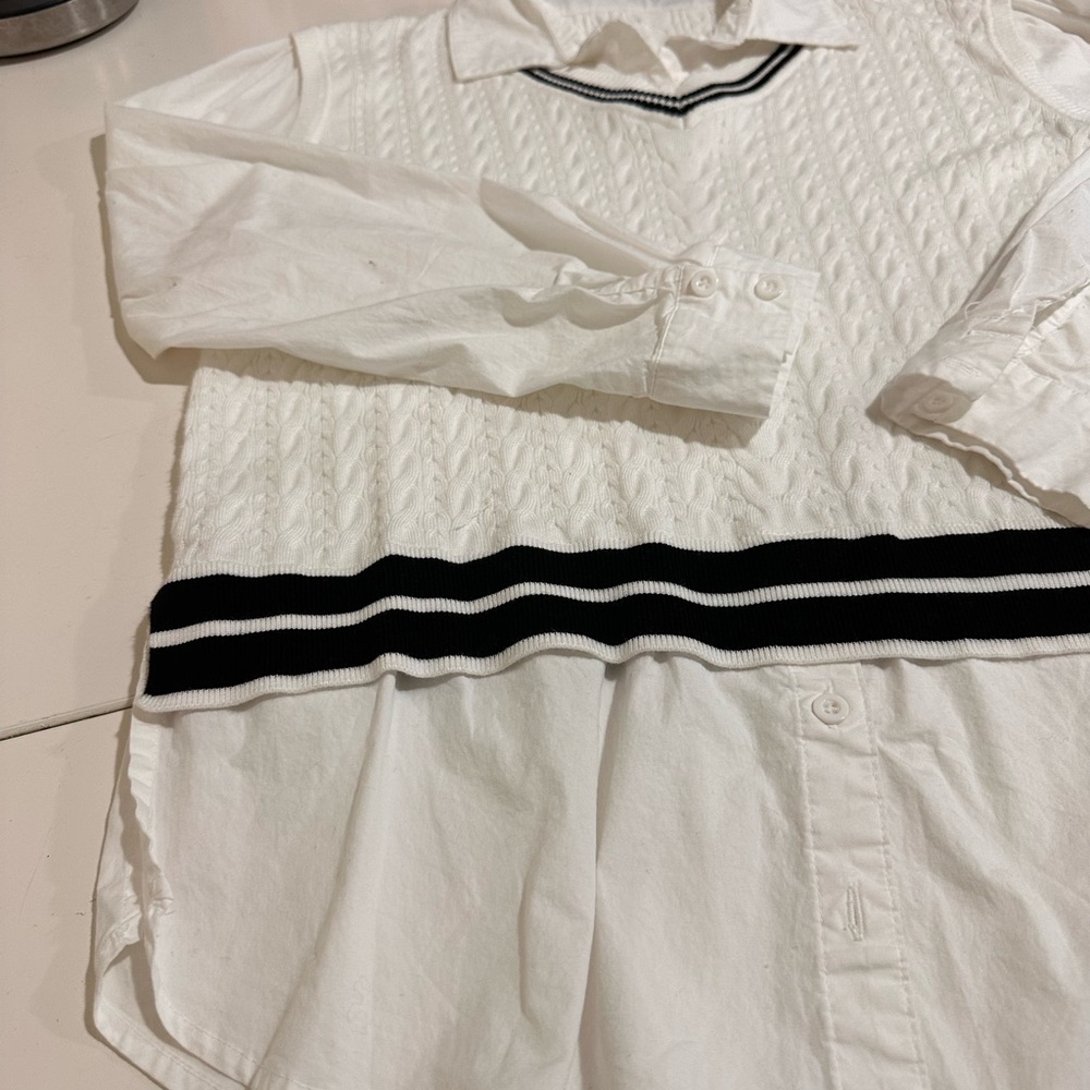 Adrianna Papell White and Black Shirt